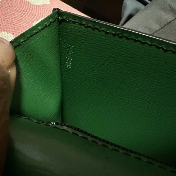 Louis Vuitton Green Crossbody Bag with Gold Clasp. Comes with COA. PRE-OWNED. - Picture 10 of 12